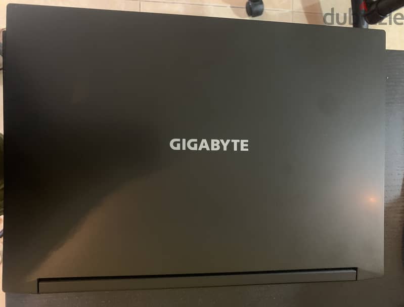Gigabyte G5 RTX 3060 i5-10500H IPS FHD 144Hz M. 2 SSD 512GB Ram 16Gb 4