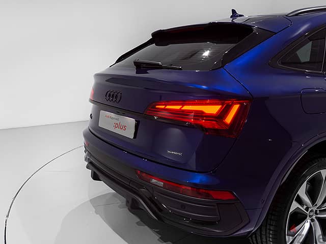 Audi Approved Q5 Sportsback, 2022 model warranty and service package 8