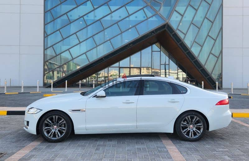 Jaguar 2016 XF premium 38868055 6