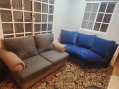 sofa clean with good condition 0