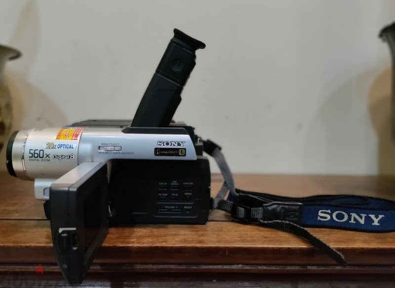 SONY DIGITAL HANDYCAM VISION DCR-TRV130E PAL (IN MINT CONDITION) 2