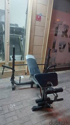 heavy bench for sale like new 60bd 35139657 whstapp only 0