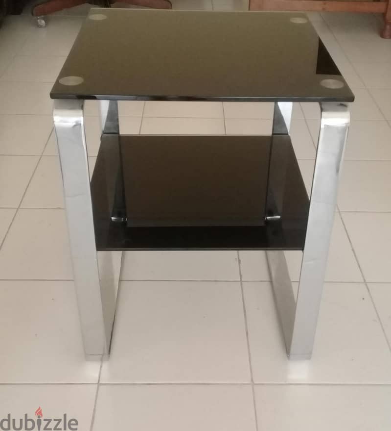 Good Condition Furniture Set of 5 pieces for sale At BD95 2