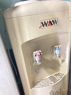 Water cooler in good condition, working well