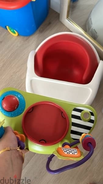mamas and papas feeding and sitting chair 1