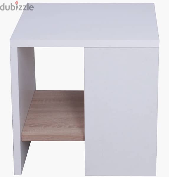 End table with shelves 1