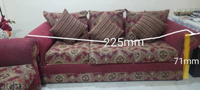 5 seater sofa (3+2) in Good condition 0