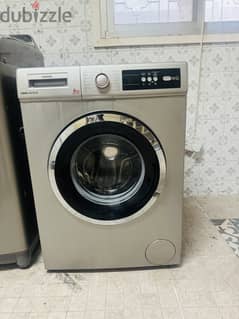 Front loading Fully Automatic washing machine (6kg) for sale