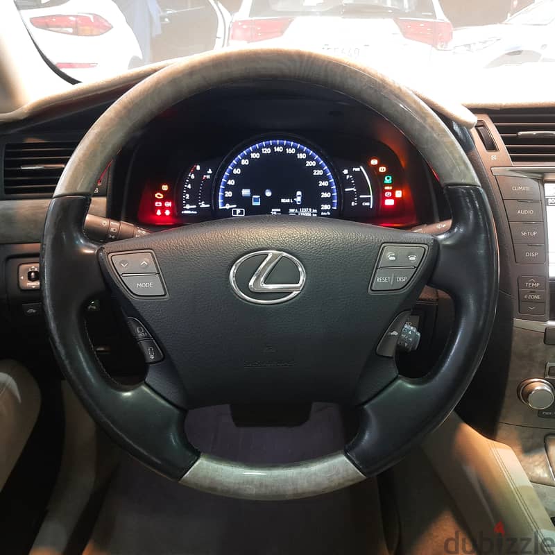 Lexus LS600 (Hybrid) Large - 2010 for sale in Excellent Condition 8