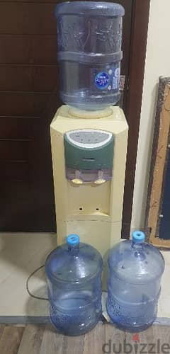 contact(36216143) ELEKTA Water dispenser in good working condition hot