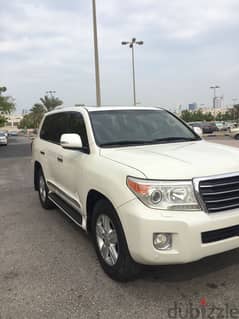 2013 Land Cruiser GXR for sale. Odometer 119,000km, verygood condition