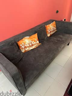 MODERN SOFA WITH PILLOW