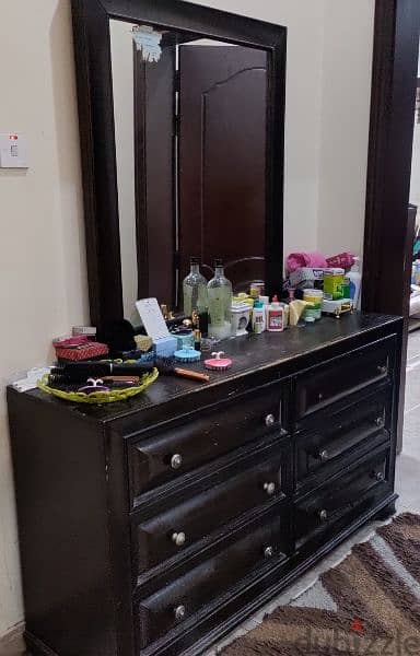 HOME CENTRE DRESSING TABLE 1