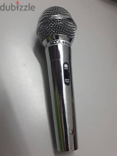 Microphone