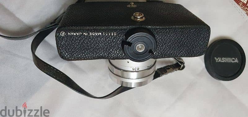 vintage yashica camera with all accesories 4