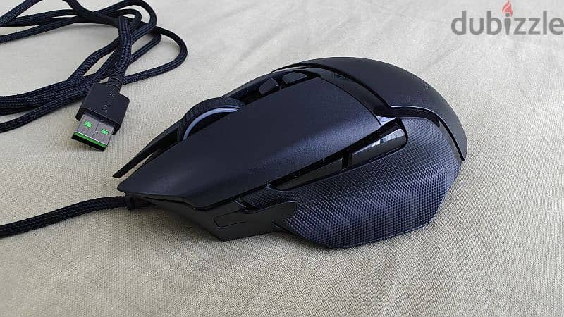 Razer Basilisk V2 Gaming Mouse 1