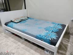 WOODEN WIDE SINGLE BED WITH MATTRESS 0
