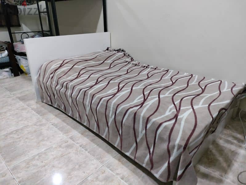 WOODEN WIDE SINGLE BED WITH MATTRESS 1