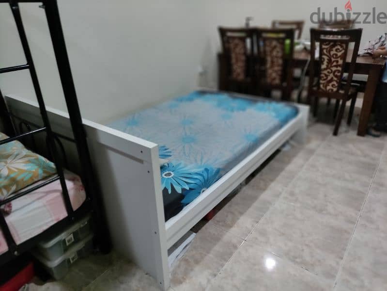 WOODEN WIDE SINGLE BED WITH MATTRESS 2