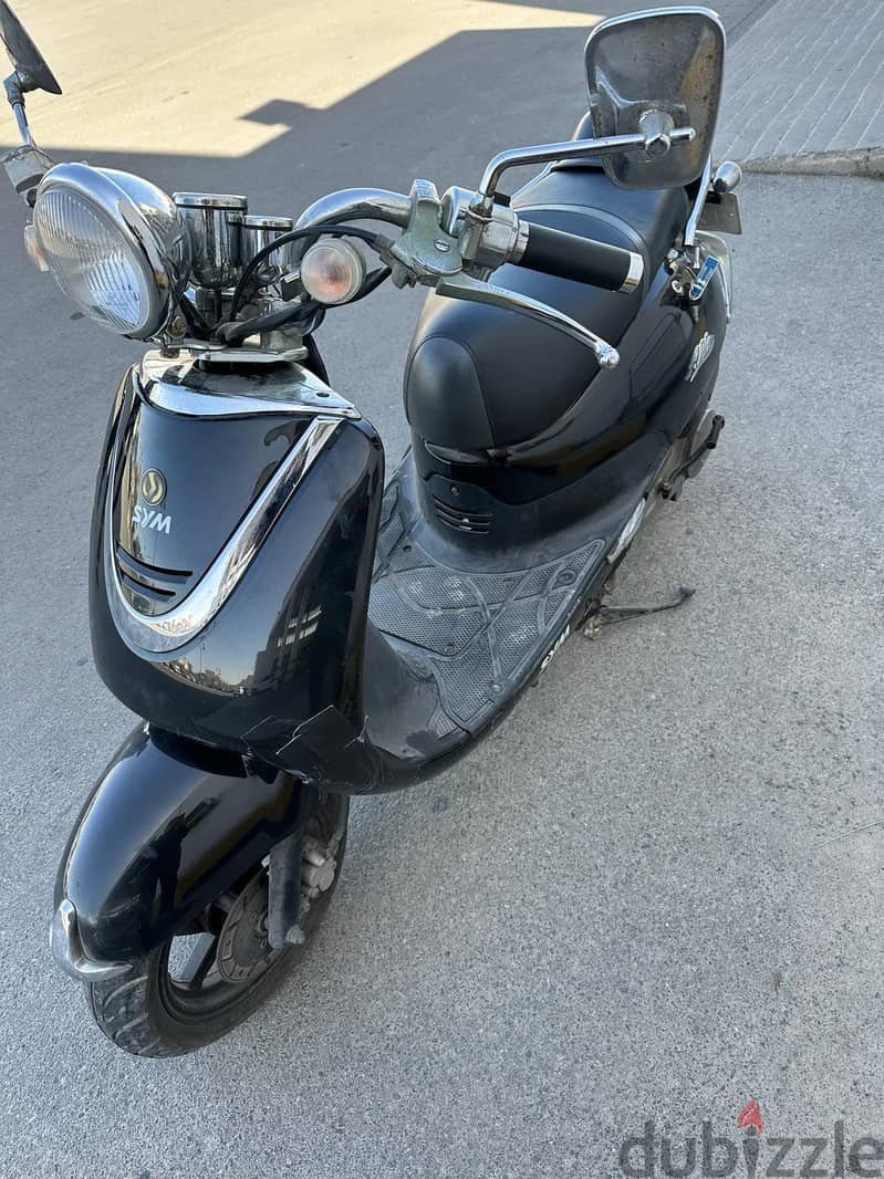 SYM Alone in very good condition. Scooter/Motorbike 2013 1