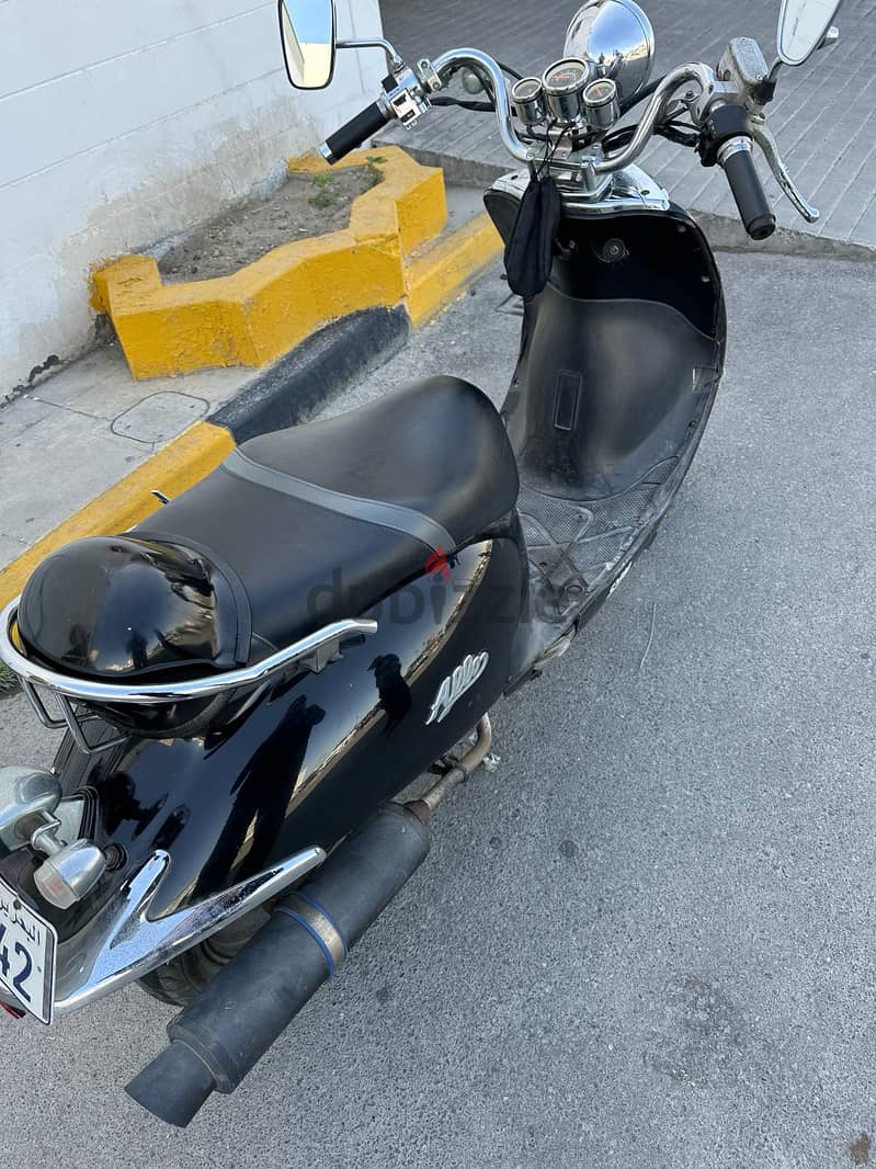 SYM Alone in very good condition. Scooter/Motorbike 2013 3