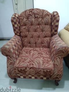 2 armchair and 1 sofa is for sale