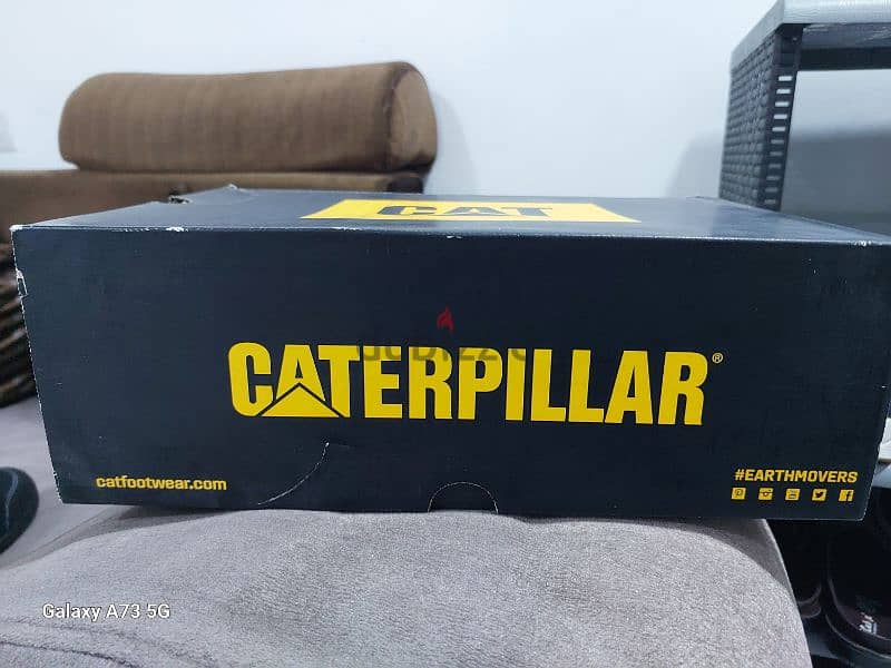 Brand new Caterpillar Saftety Shoe Size 42 7