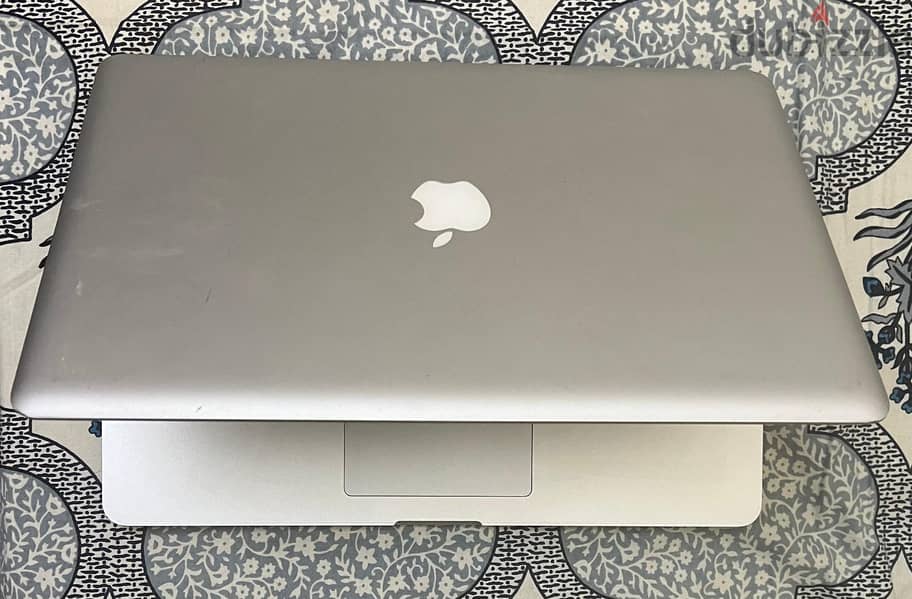 Apple MacBook Pro A1286 (2010) Laptop, 15.4"  Core i5 CPU, RAM 8GB 6