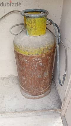 Gas Cylinder with Regulator 0