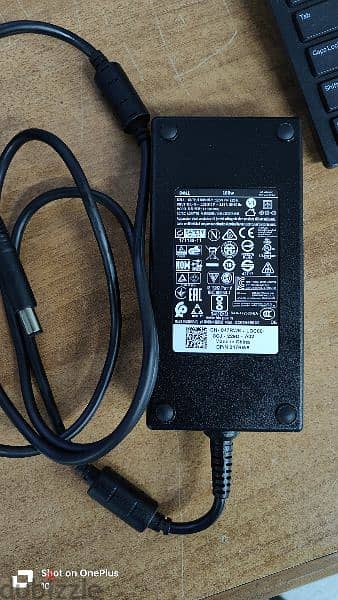 Dell Original 180W Laptop Charger 1