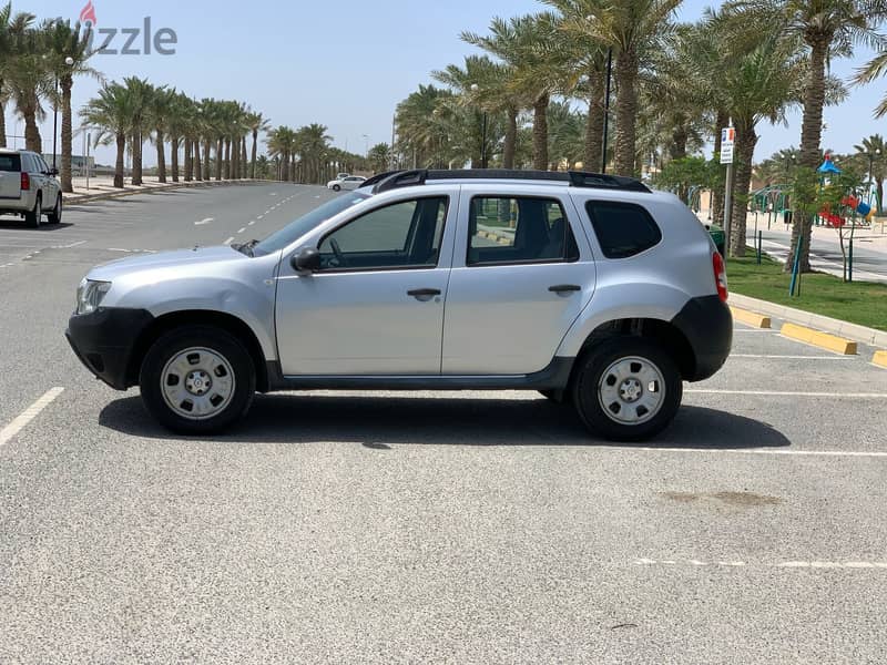 Renault Duster 2017 (Silver) 2