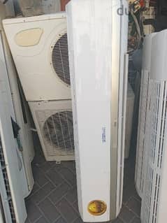 3 ton Ac for sale good condition good working