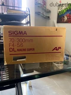 sigma (70-300mm) DL Macro Super