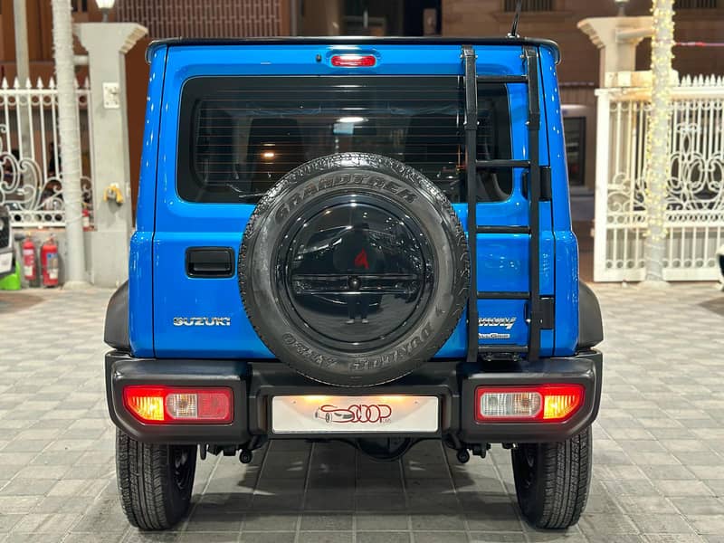 Suzuki Jimny 5