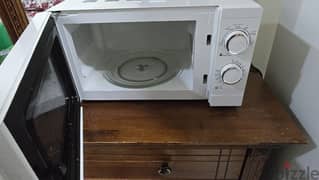 Geepas 20L Microwave oven