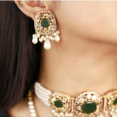 Beautiful gold plated jewelley