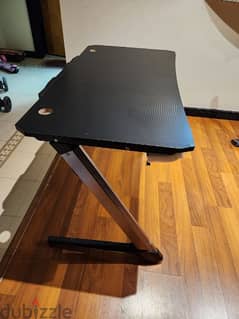 Gaming Table Desk for  sale - Great condition 0
