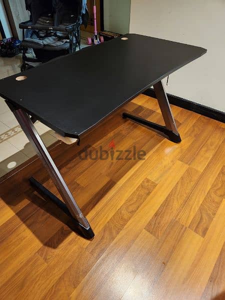 Gaming Table Desk for  sale - Great condition 1