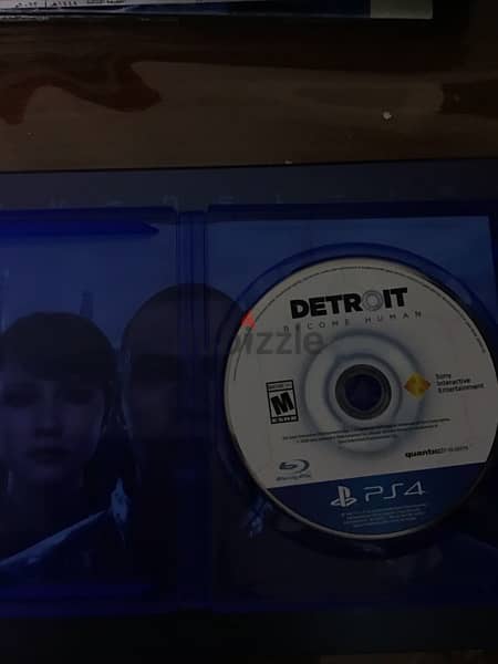 DETROIT BECOME HUMAN (PS4) 2