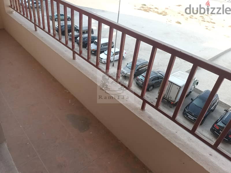 Spacious 3 Beds in Seef Balcony 3