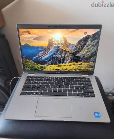 Dell i7 11th Gen 16GB 512GB SSD laptop