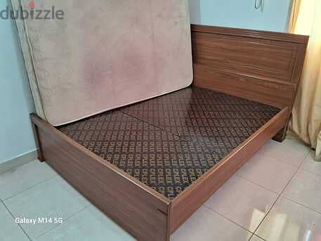 QUEEN SIZE BED FOR SALE WITH MEDICAL MATRESS 2