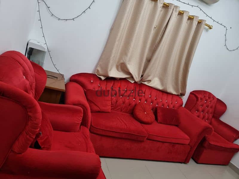 Red sofa 3