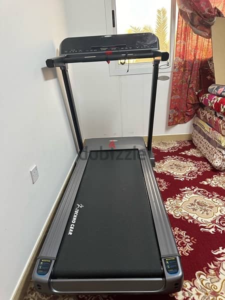 Heavy-Duty Treadmil for Sale - Like New, Great Price! 1
