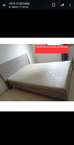 queen size bed with matress 0
