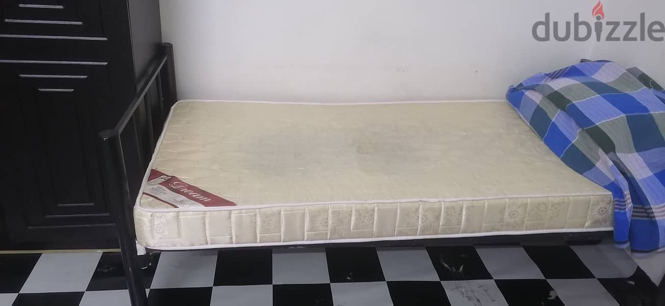 Single mattress and bed 2