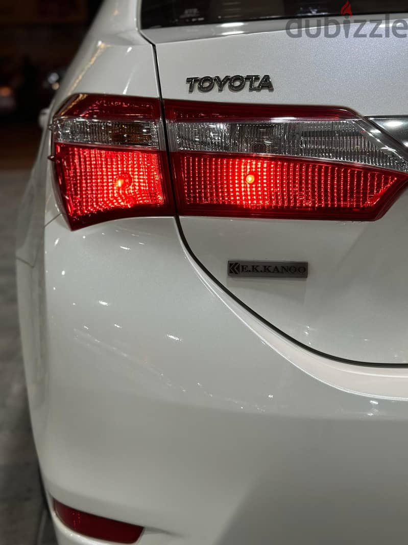 Toyota Corolla GLI 2.0 13