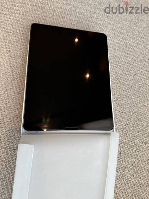 iPad Pro with SCREEN PROTECTOR *** BRAND NEW NOT USED *** value bd550 3