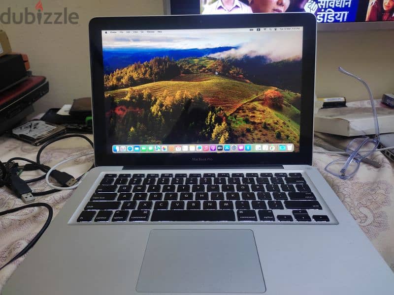 MacBook pro core i5 8 gb ram 500hhf 4
