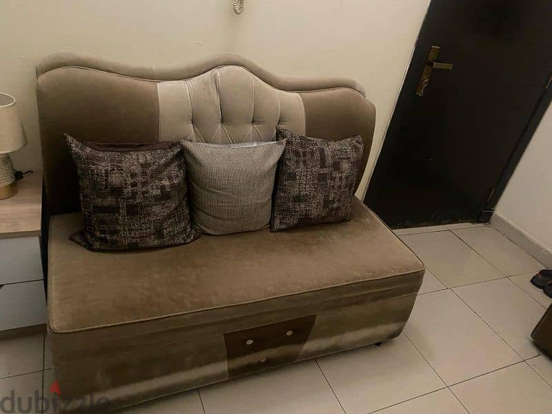 Sofa set 7 seater with table 1